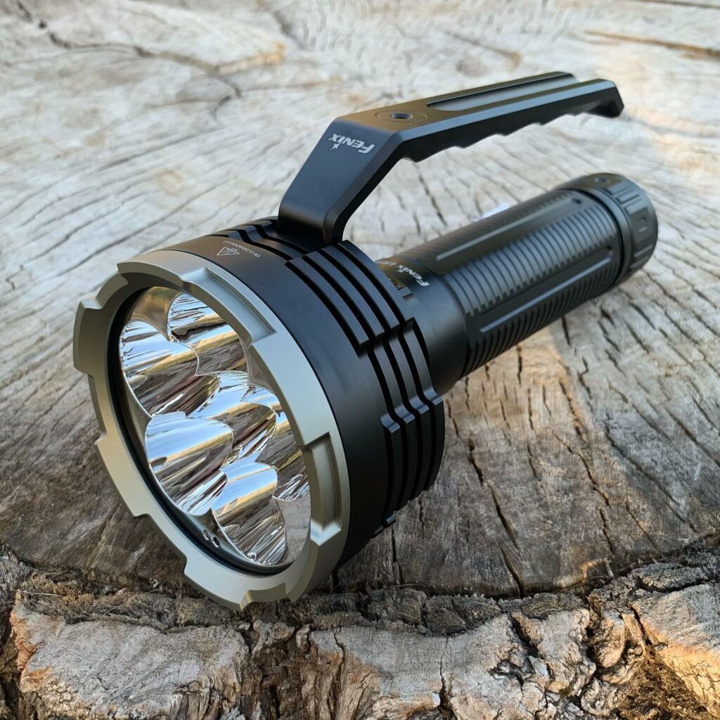 Fenix LR80R Searchlight